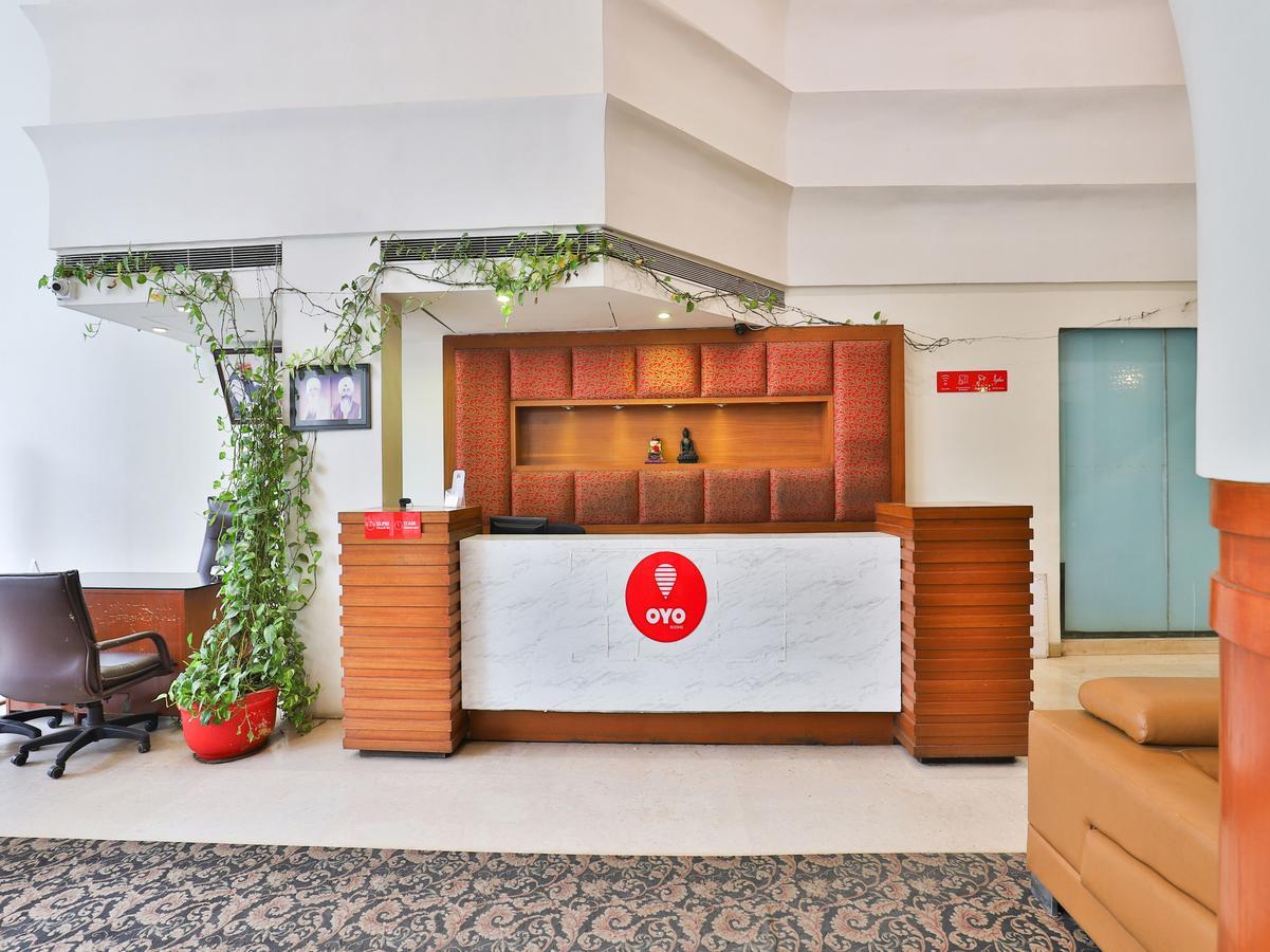 โอโย 1123 โฮเต็ล ร็อค รีเจนซี Hotel อาเมดาบัด ภายนอก รูปภาพ